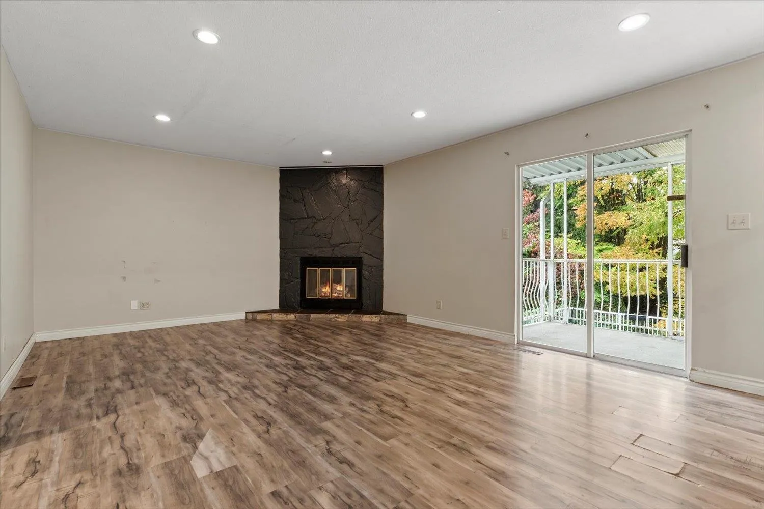 2833 Gardner Place