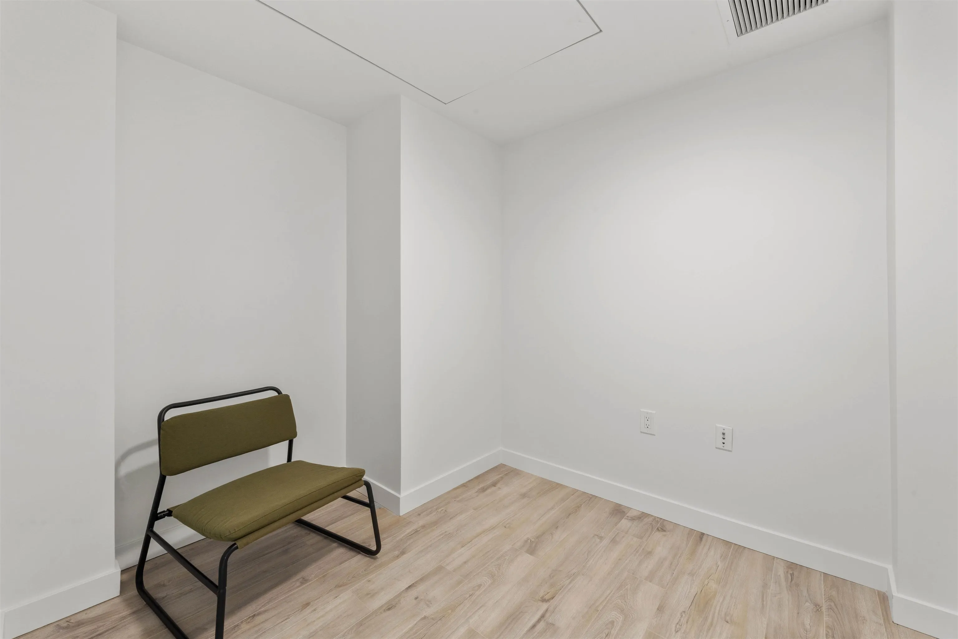 2288 Alpha Avenue #802