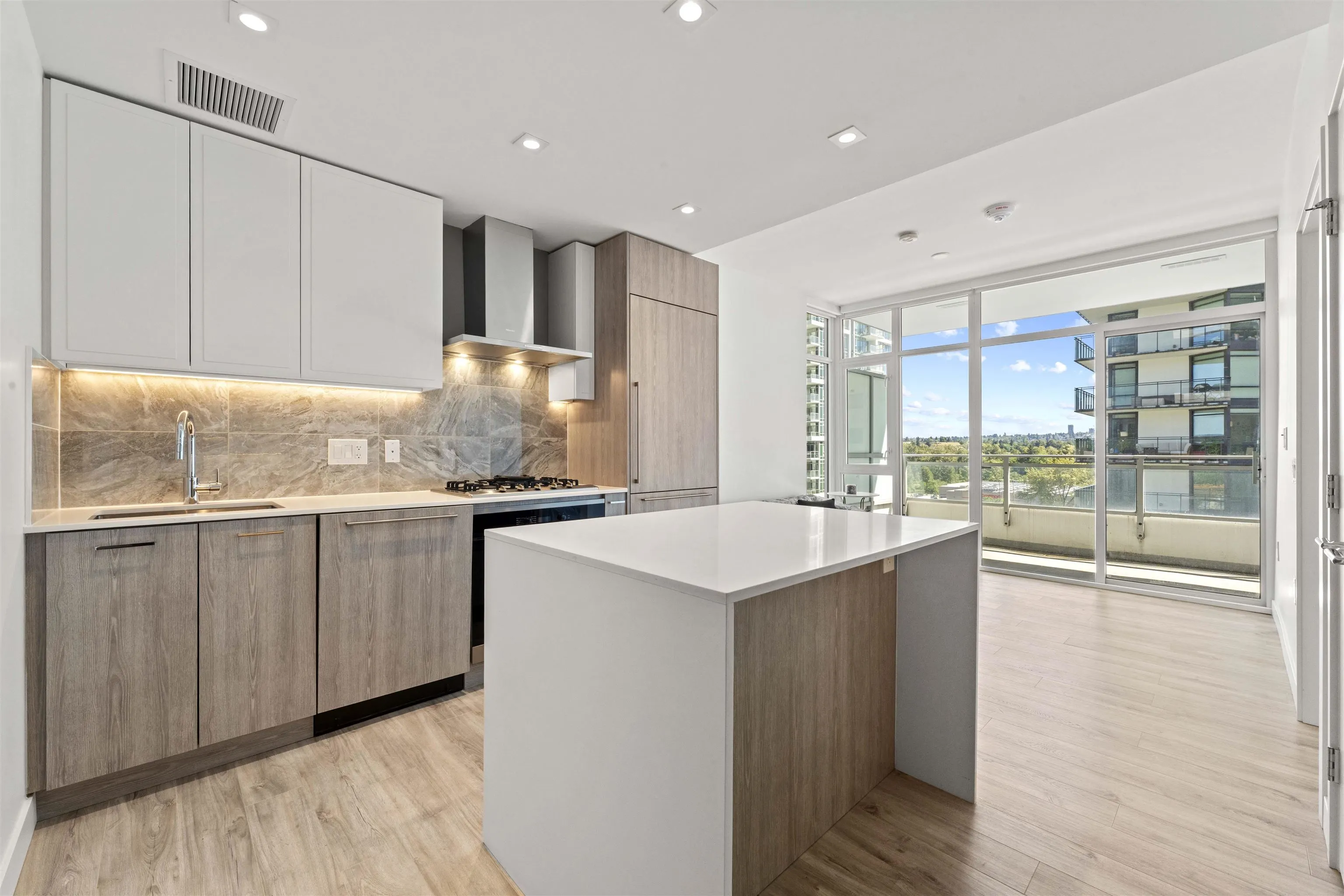 2288 Alpha Avenue #802