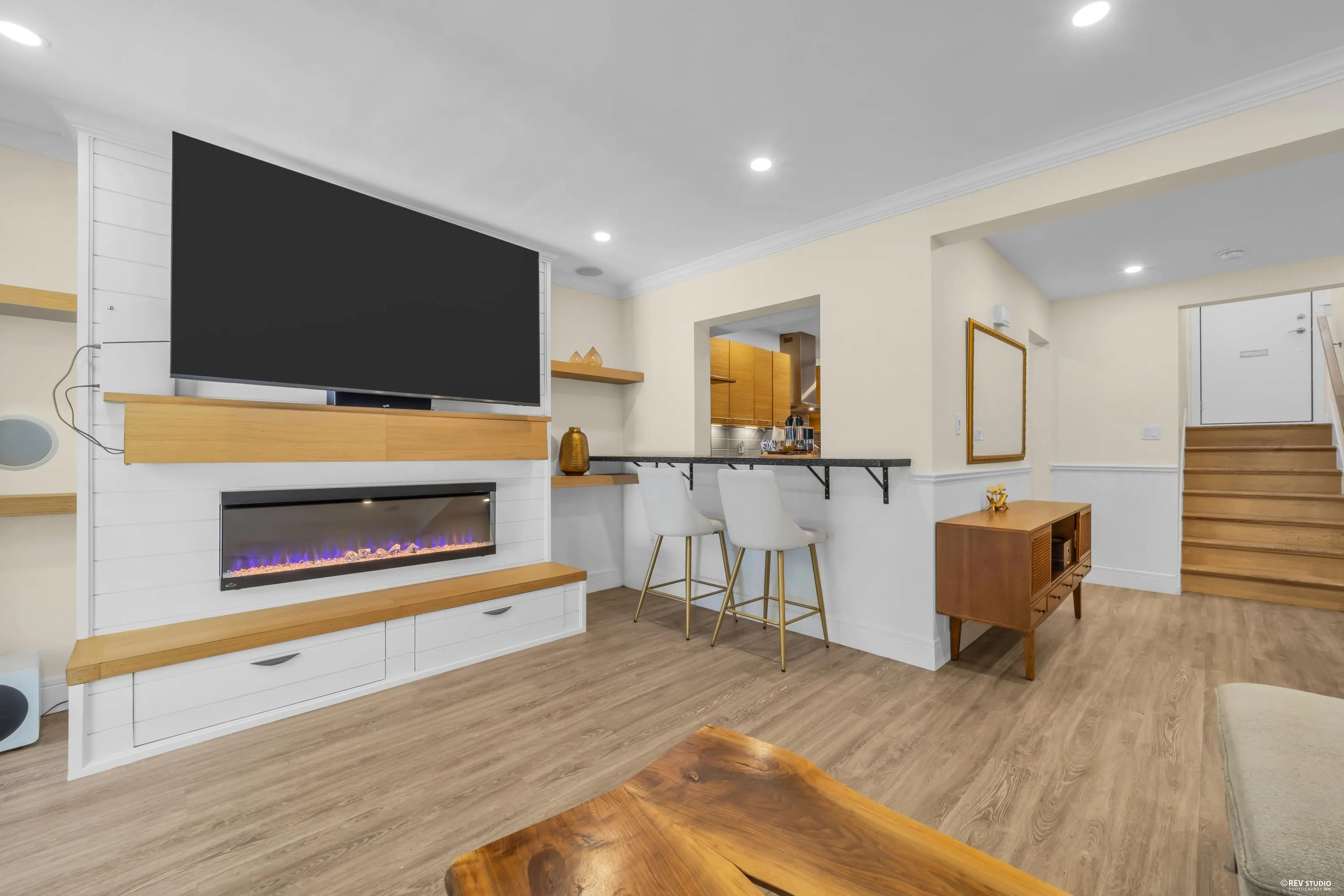 2624 Tretheway Drive