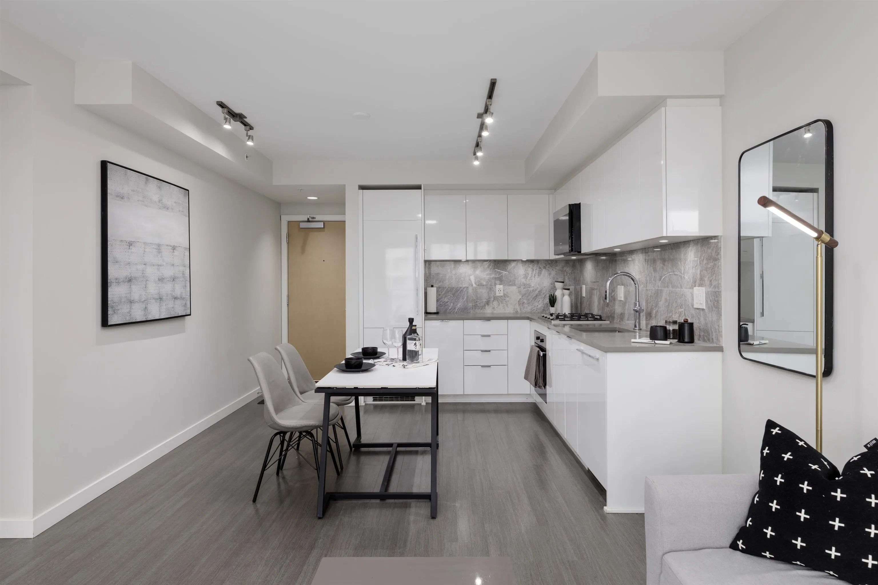 3699 Sexsmith Road #618