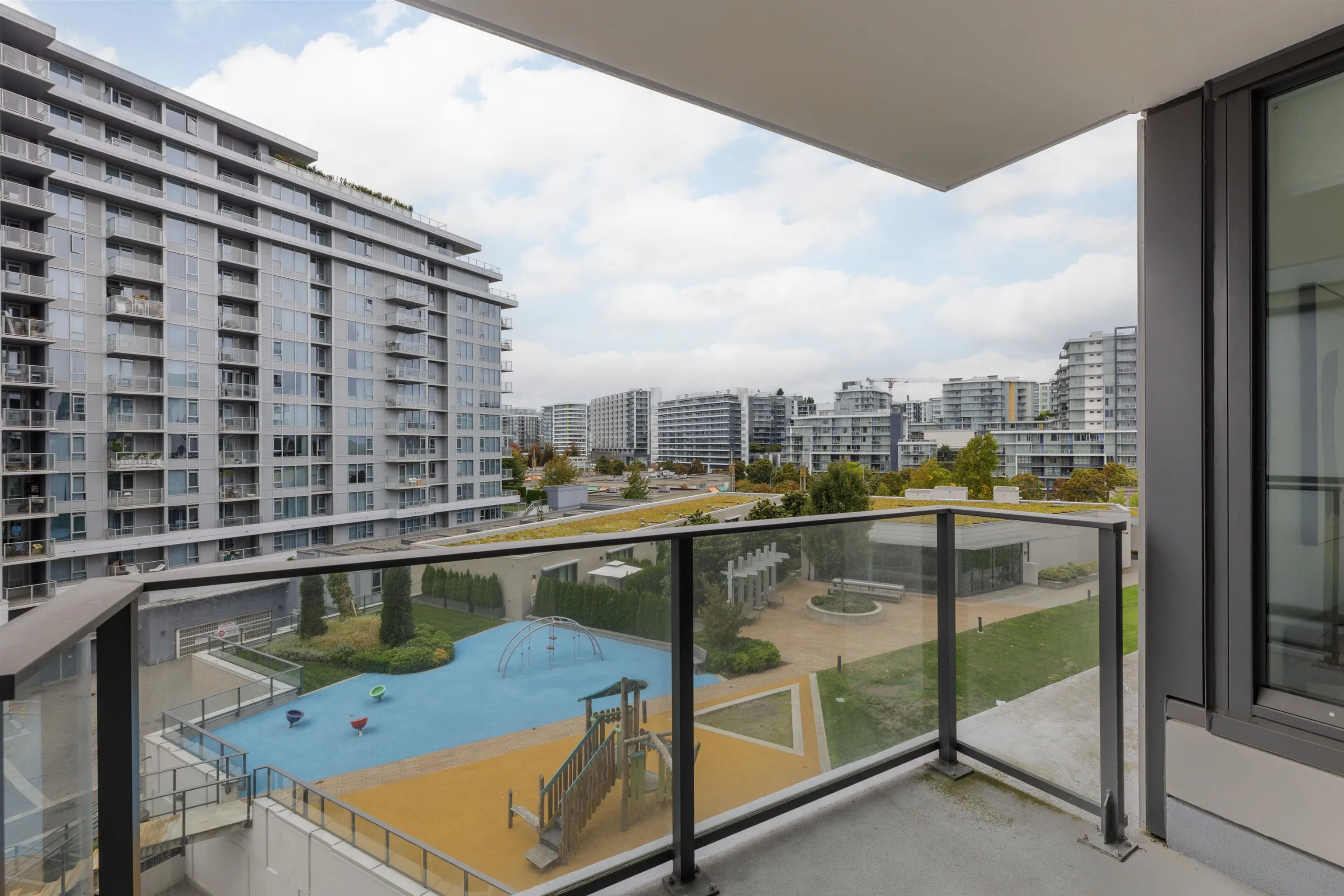 3699 Sexsmith Road #618
