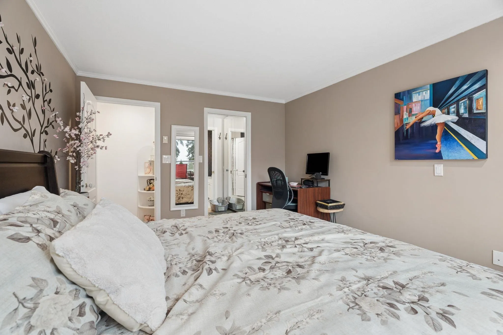 1500 Ostler Court #602