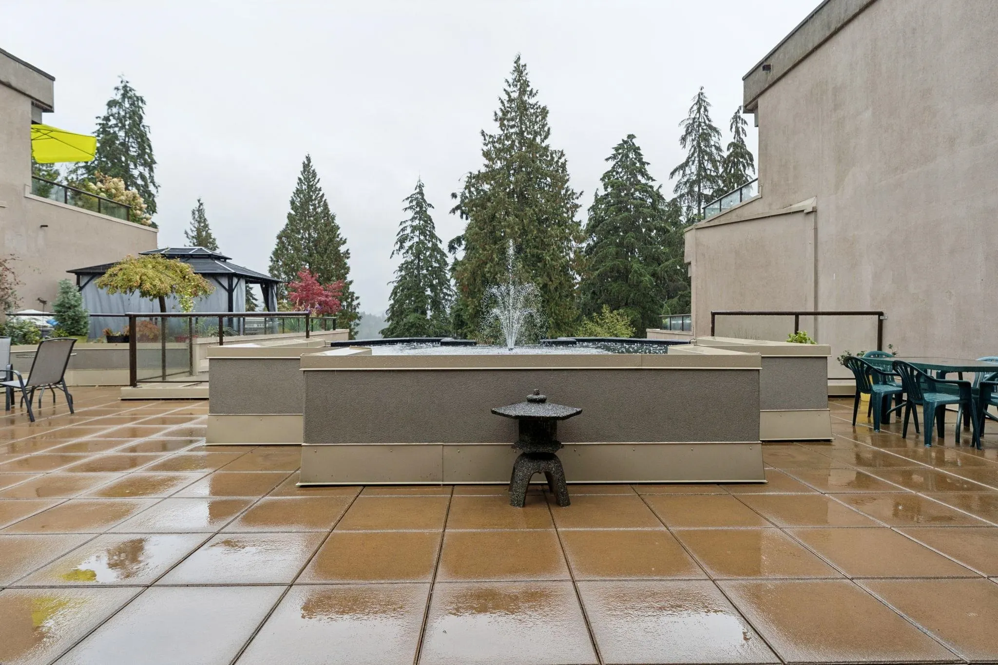 1500 Ostler Court #602