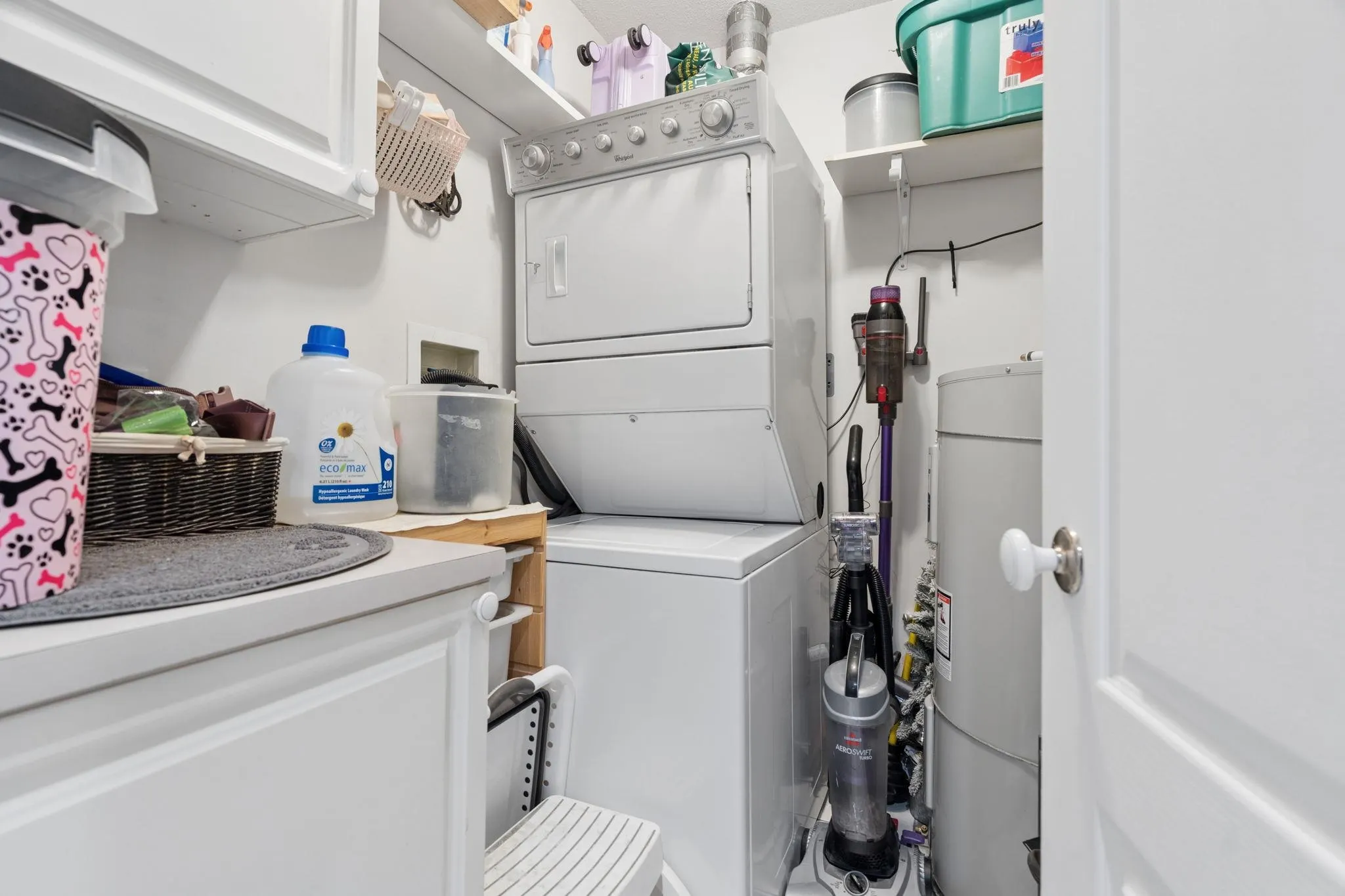 1500 Ostler Court #602