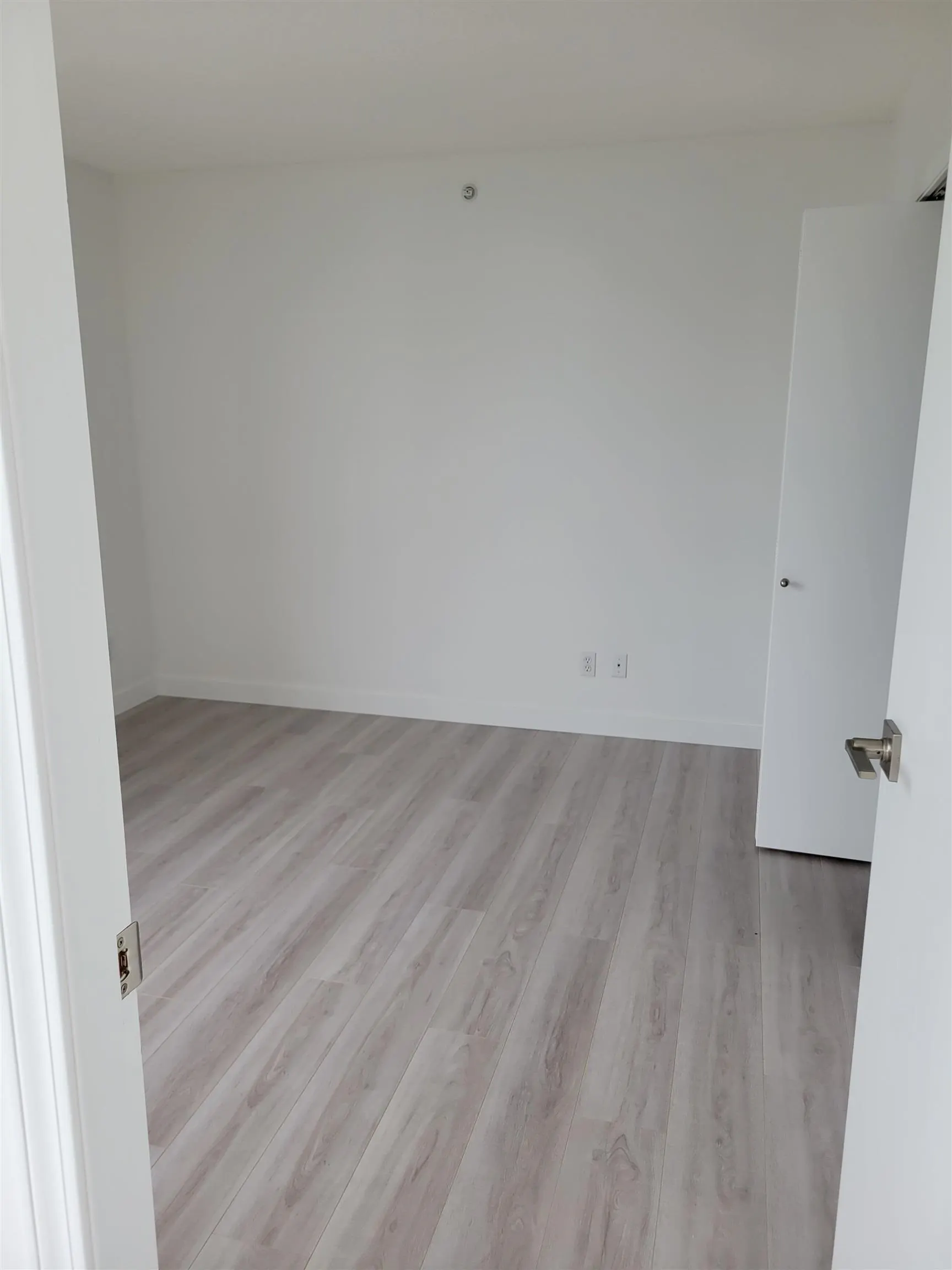 5911 Alderbridge Way #1202