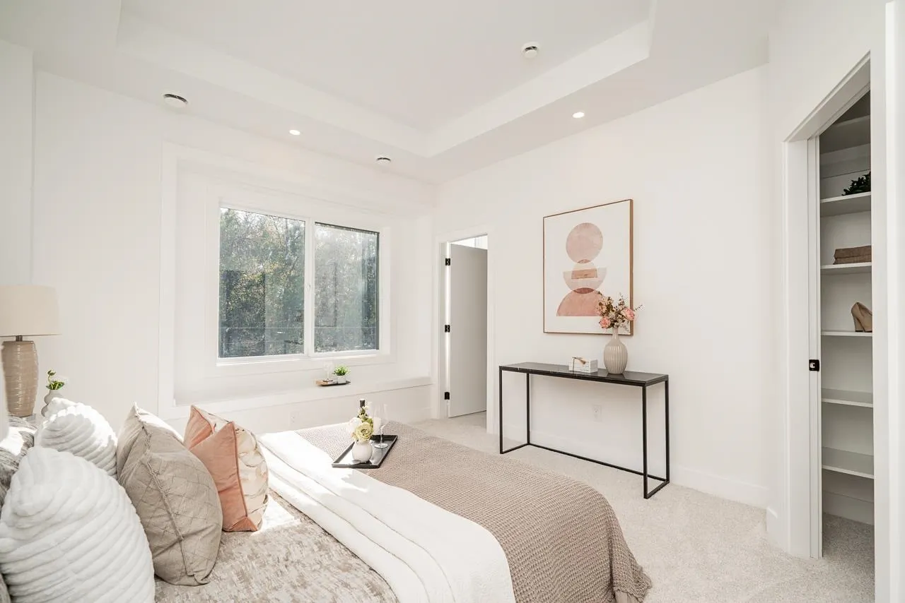 17059 0 Avenue #101