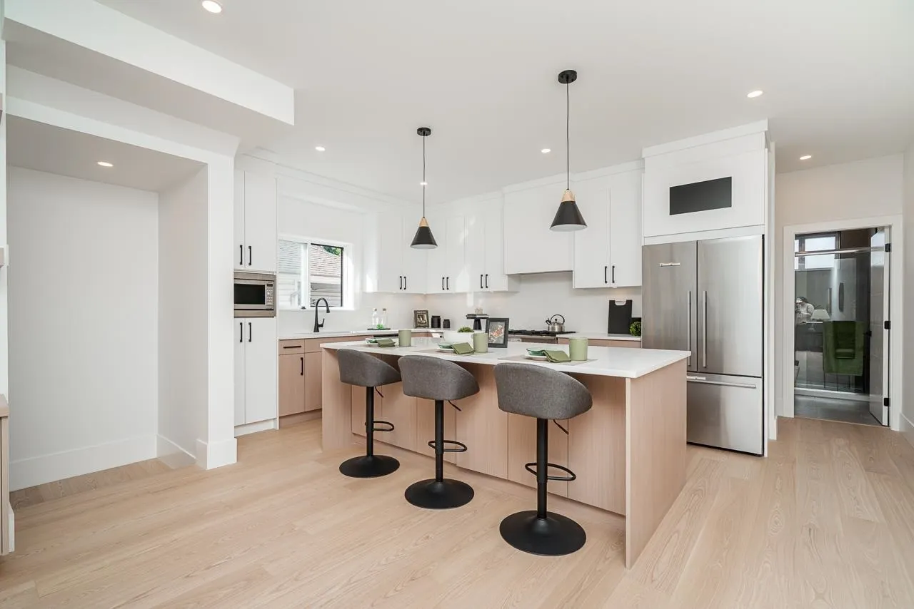 17059 0 Avenue #101