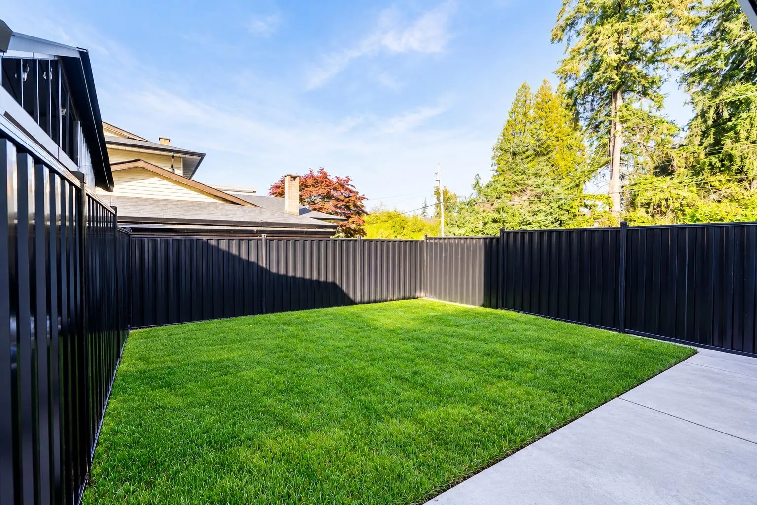 17059 0 Avenue #101