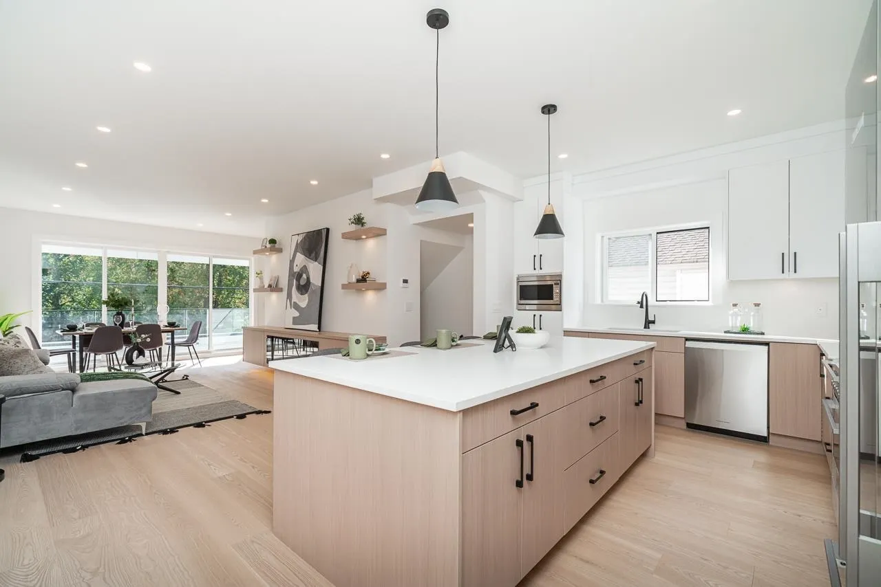 17059 0 Avenue #101