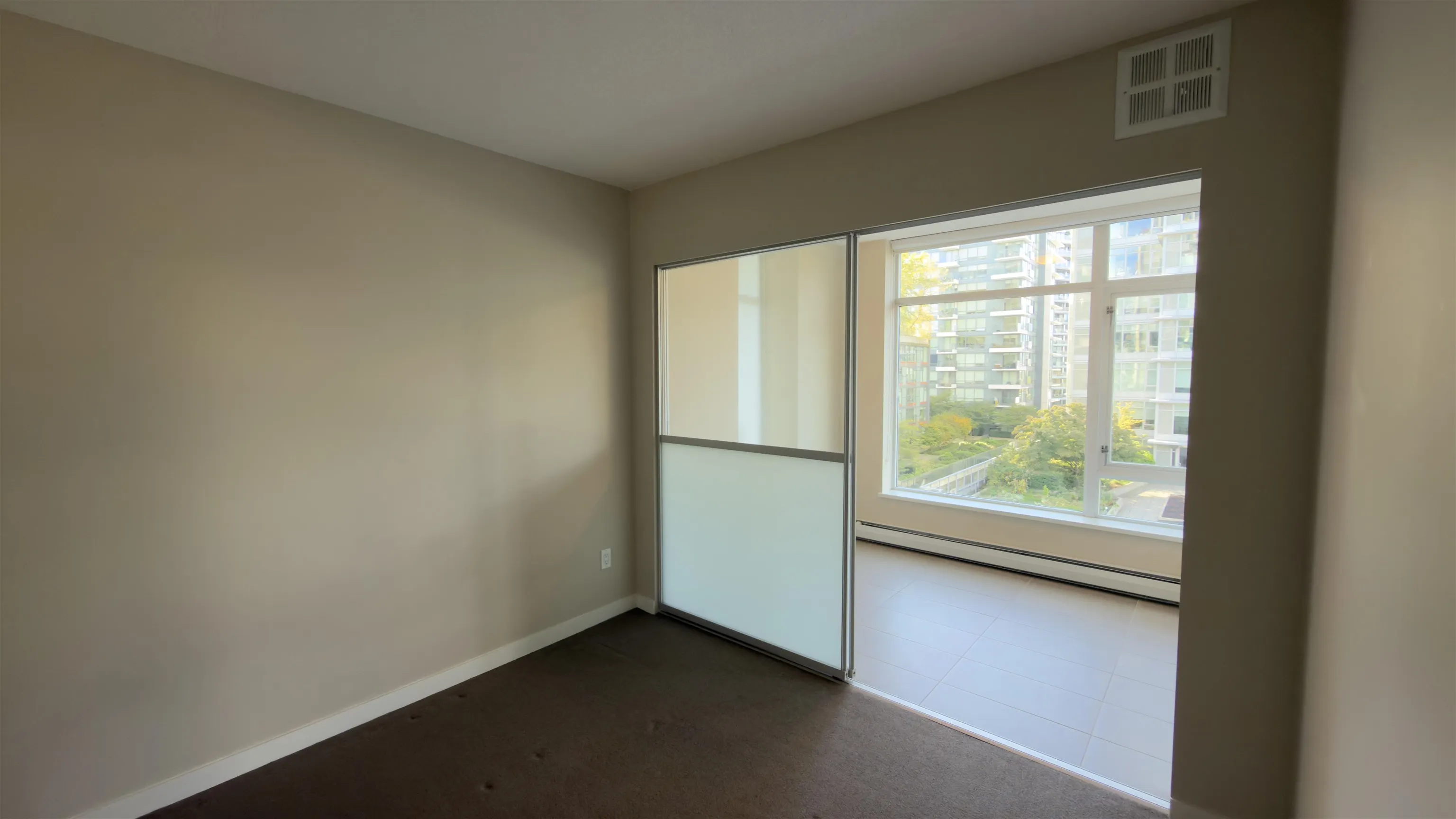 138 W 1st Avenue #605
