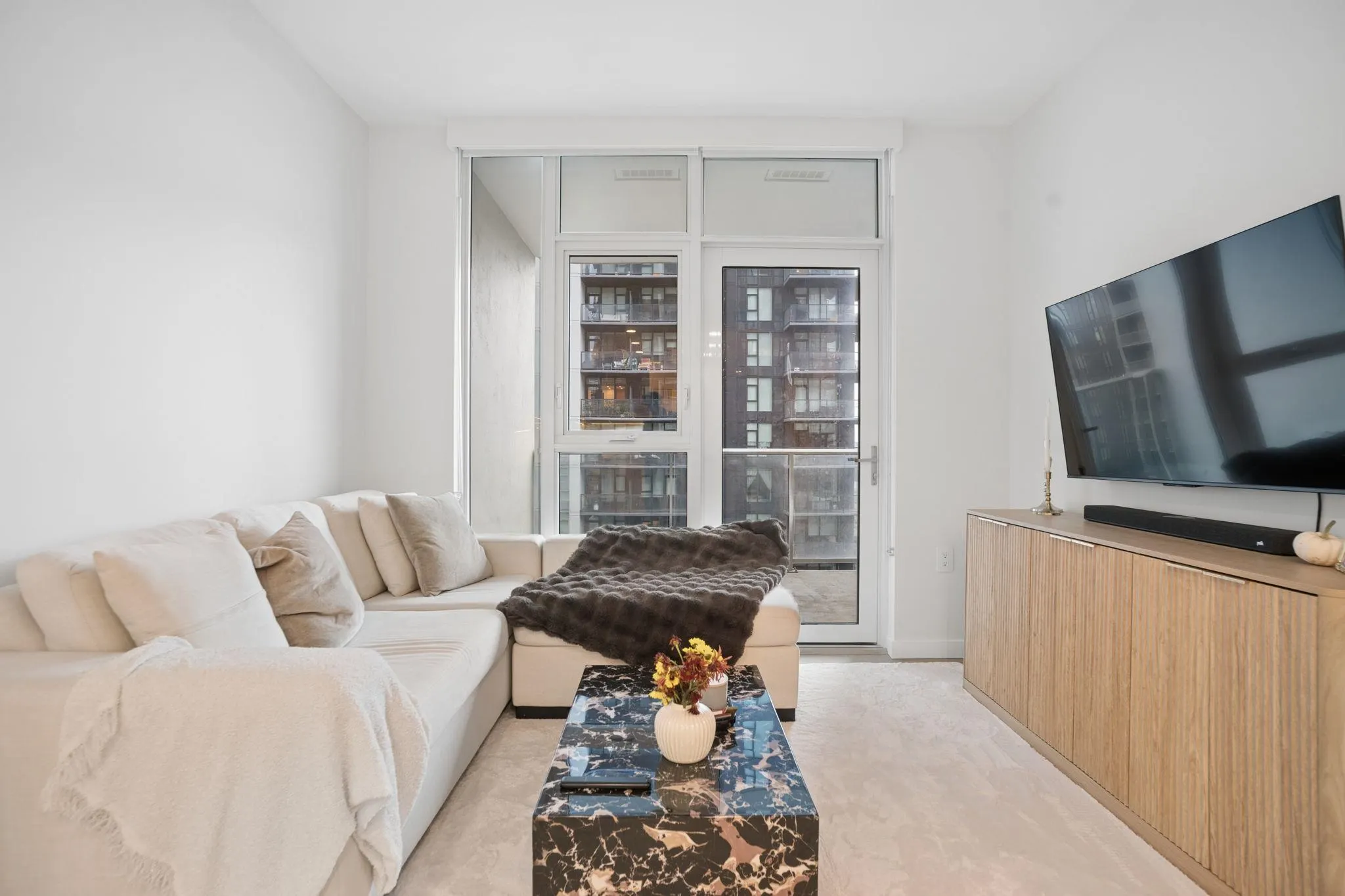 4168 Lougheed Highway #1203