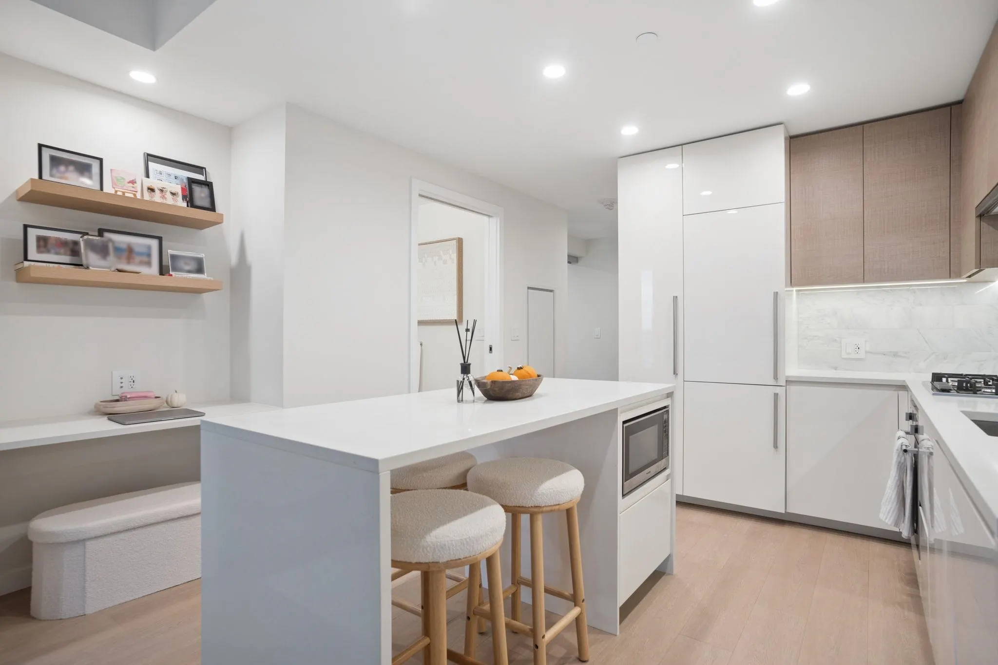4168 Lougheed Highway #1203