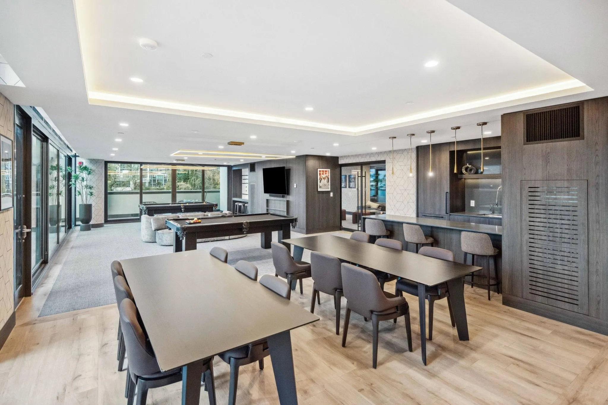 4168 Lougheed Highway #1203