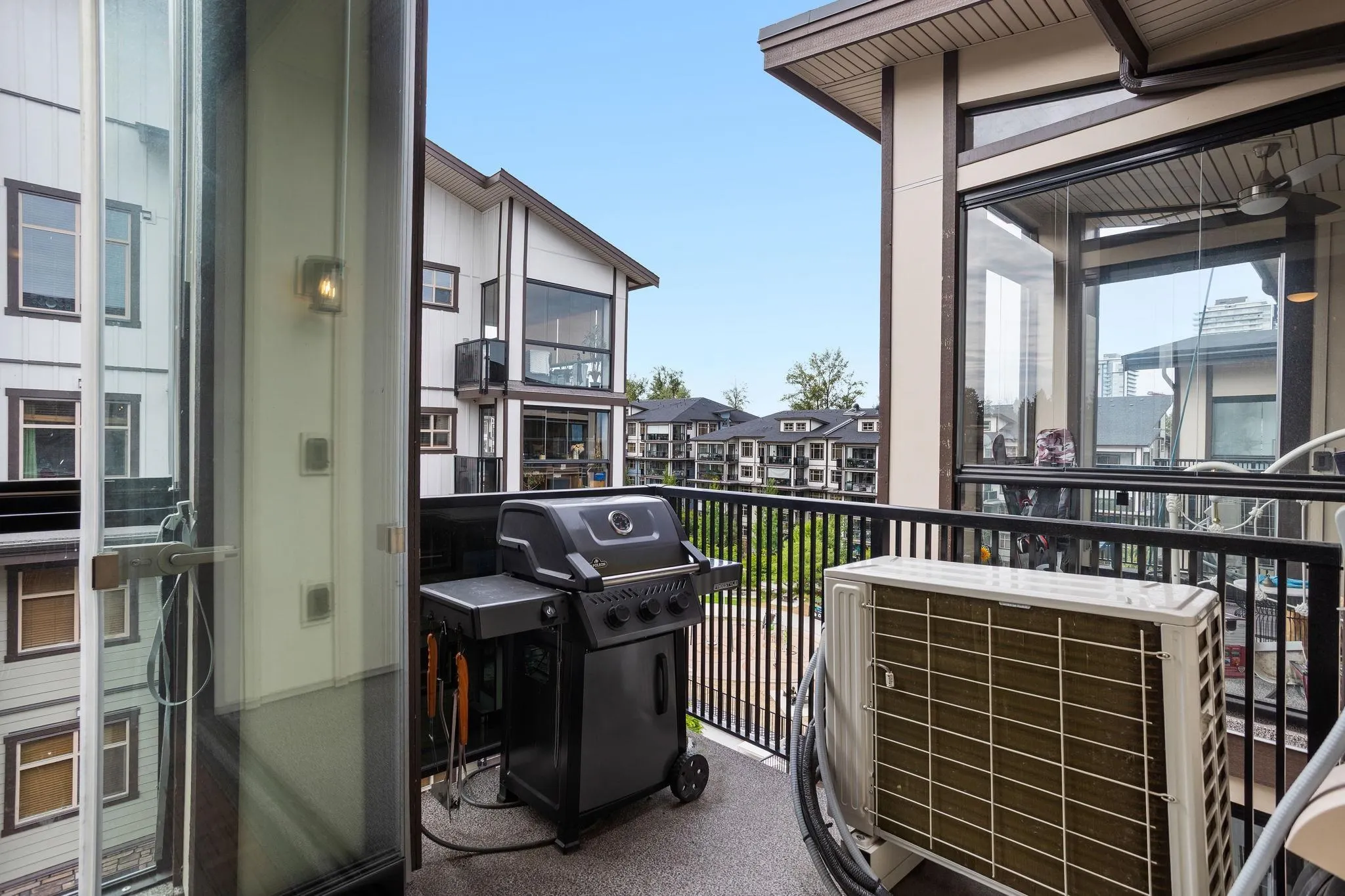 20328 86 Avenue #609