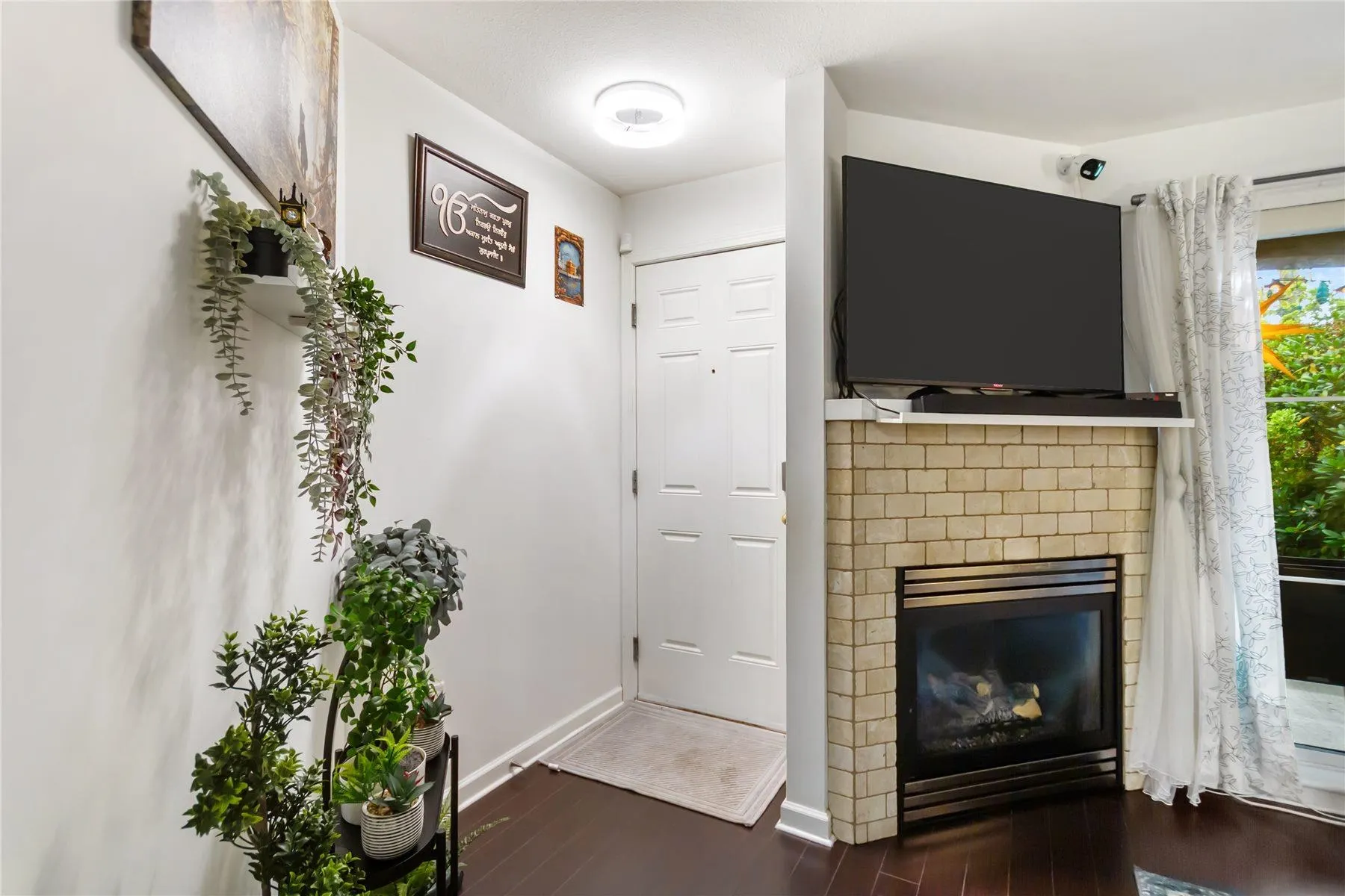 1383 Brunette Avenue #2