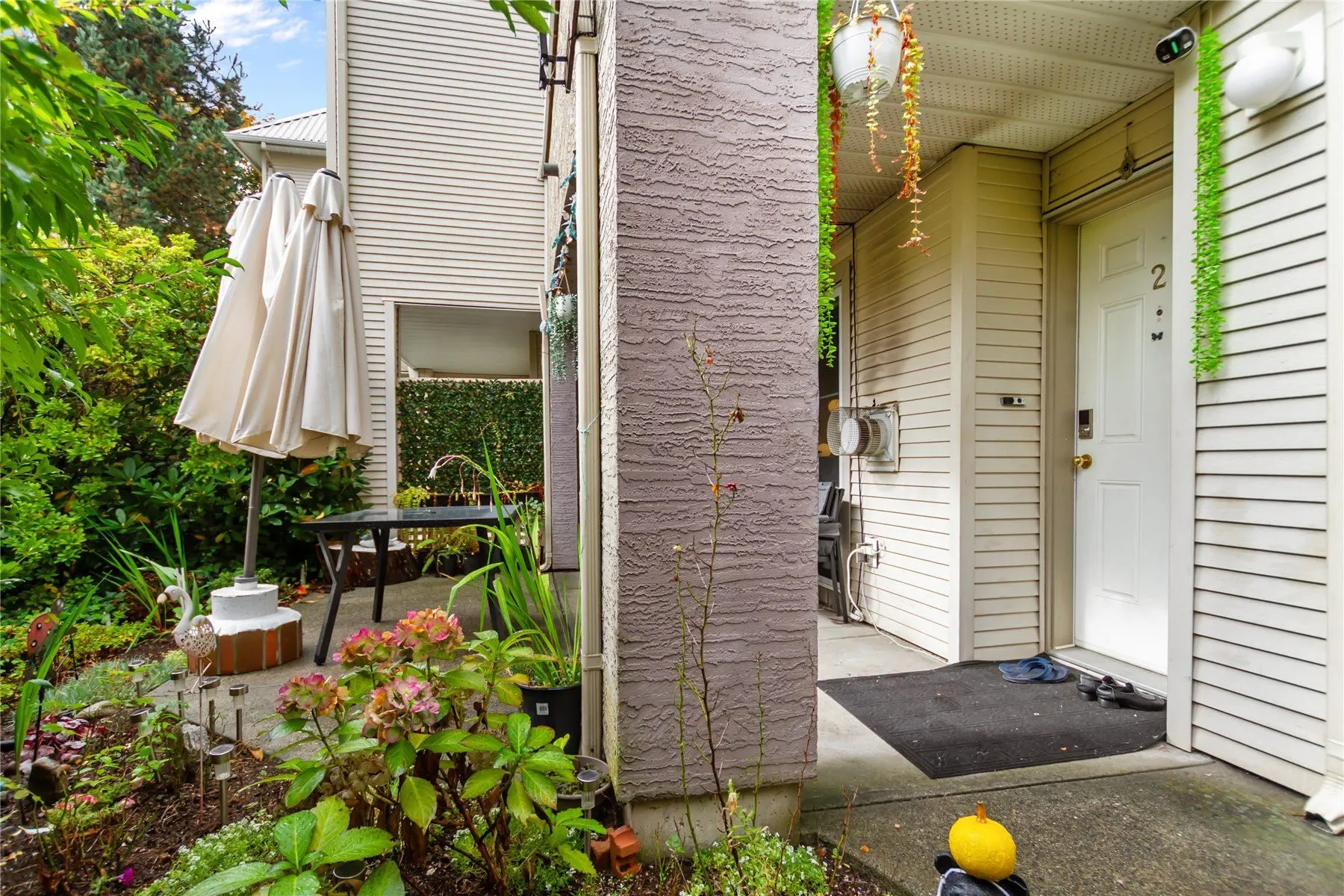 1383 Brunette Avenue #2