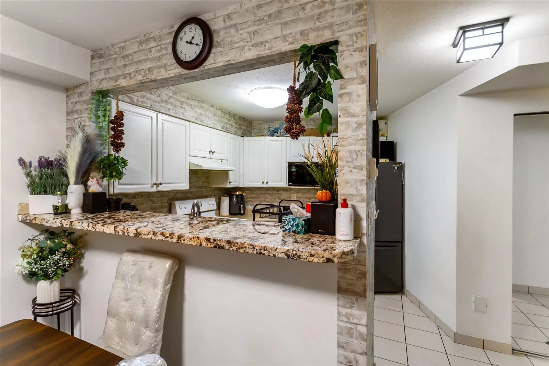 1383 Brunette Avenue #2