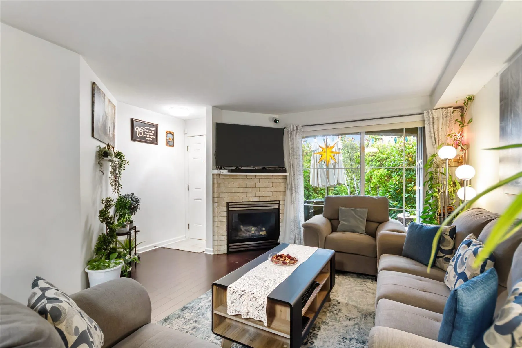 1383 Brunette Avenue #2