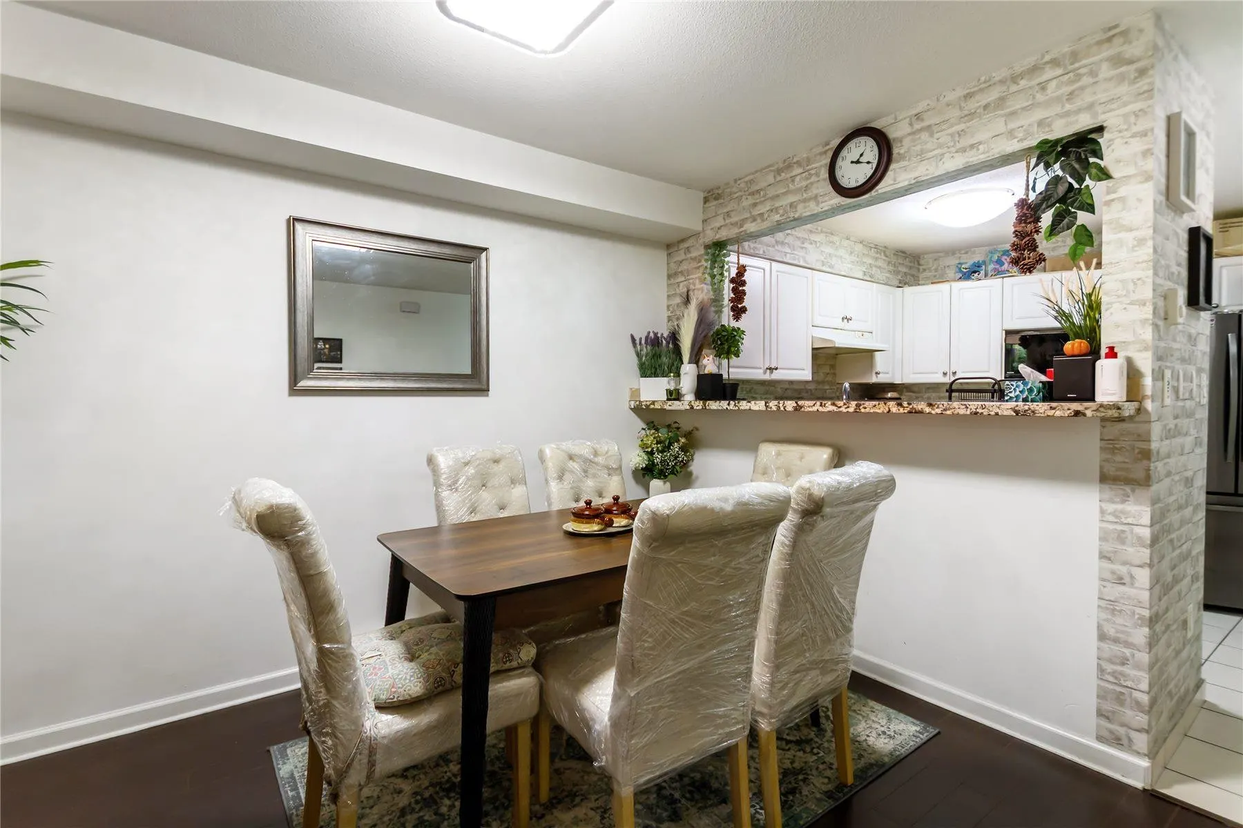 1383 Brunette Avenue #2