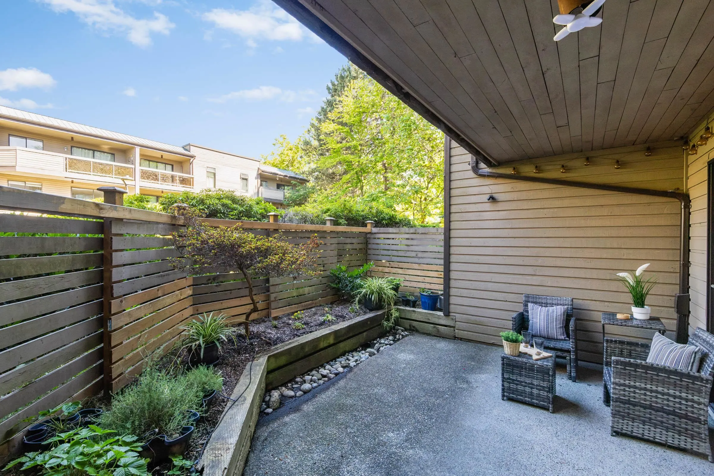 6105 Kingsway #112