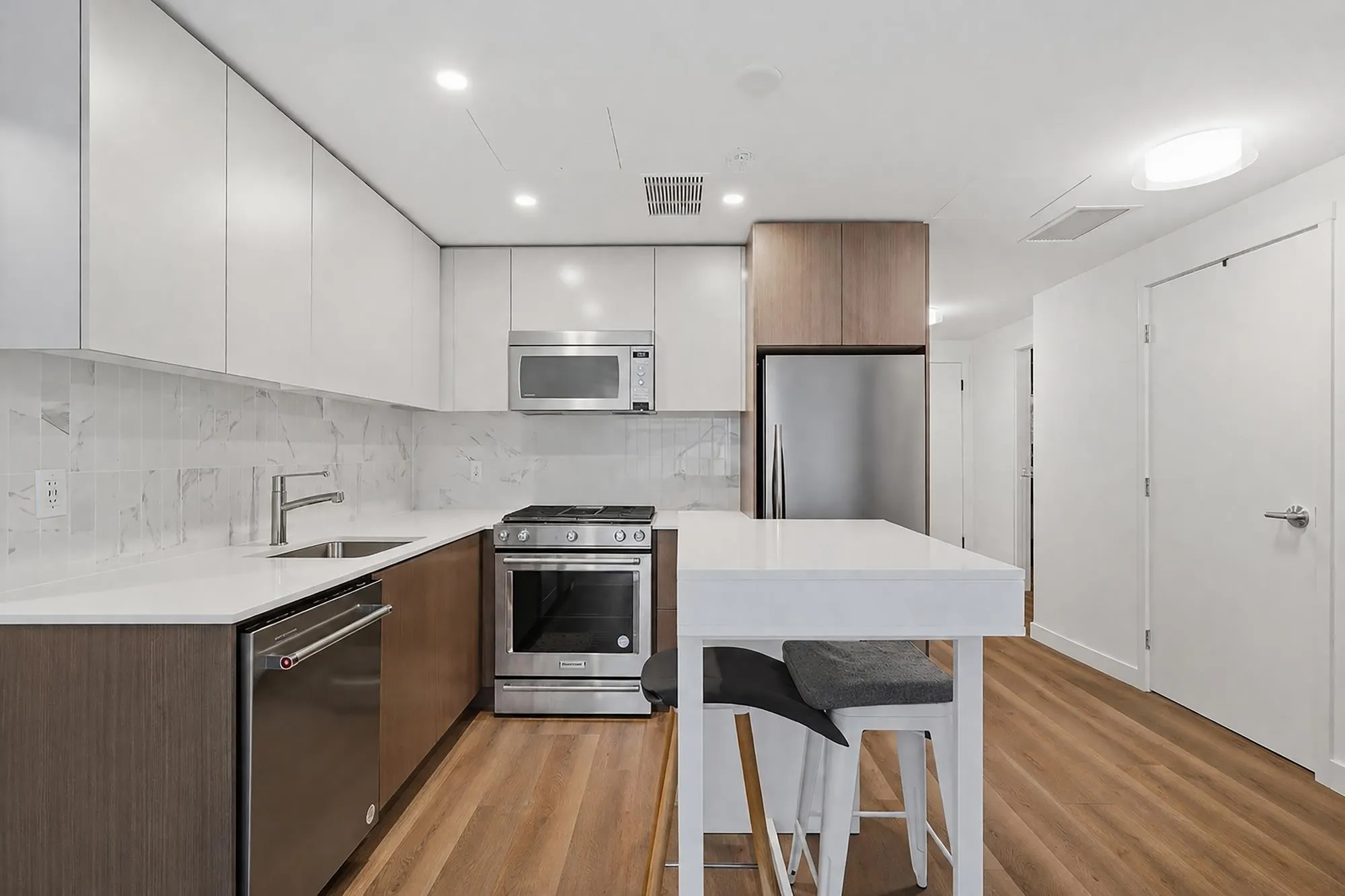 648 Lea Avenue #304