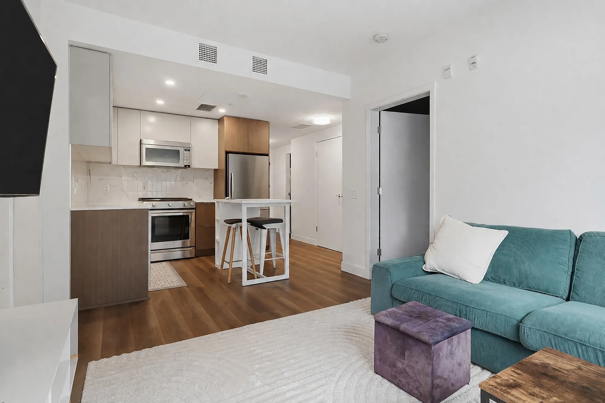 648 Lea Avenue #304