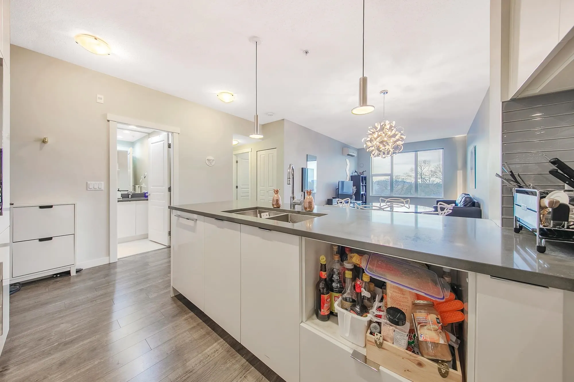 9311 Alexandra Road #521