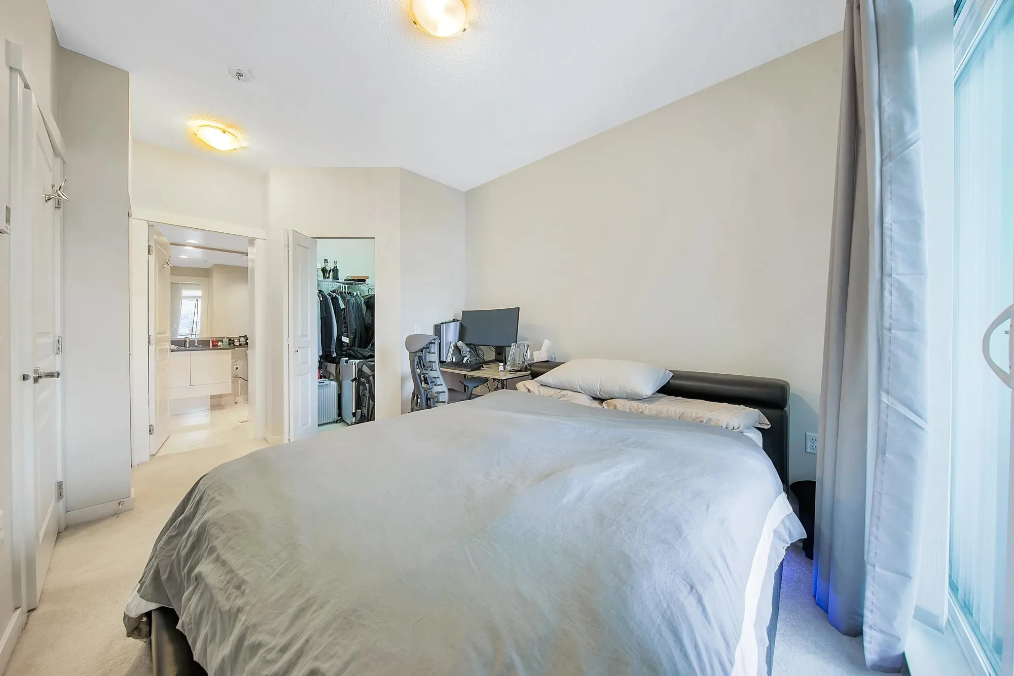 9311 Alexandra Road #521