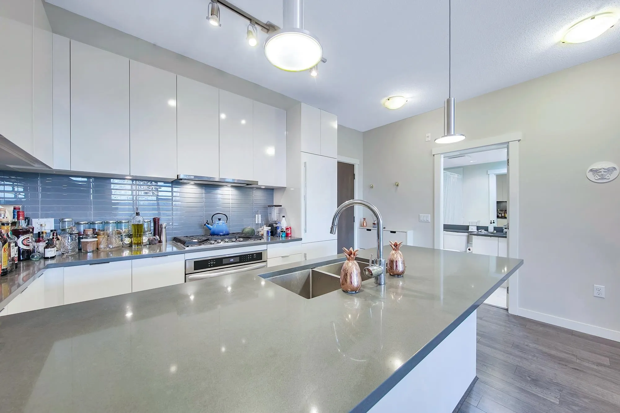 9311 Alexandra Road #521