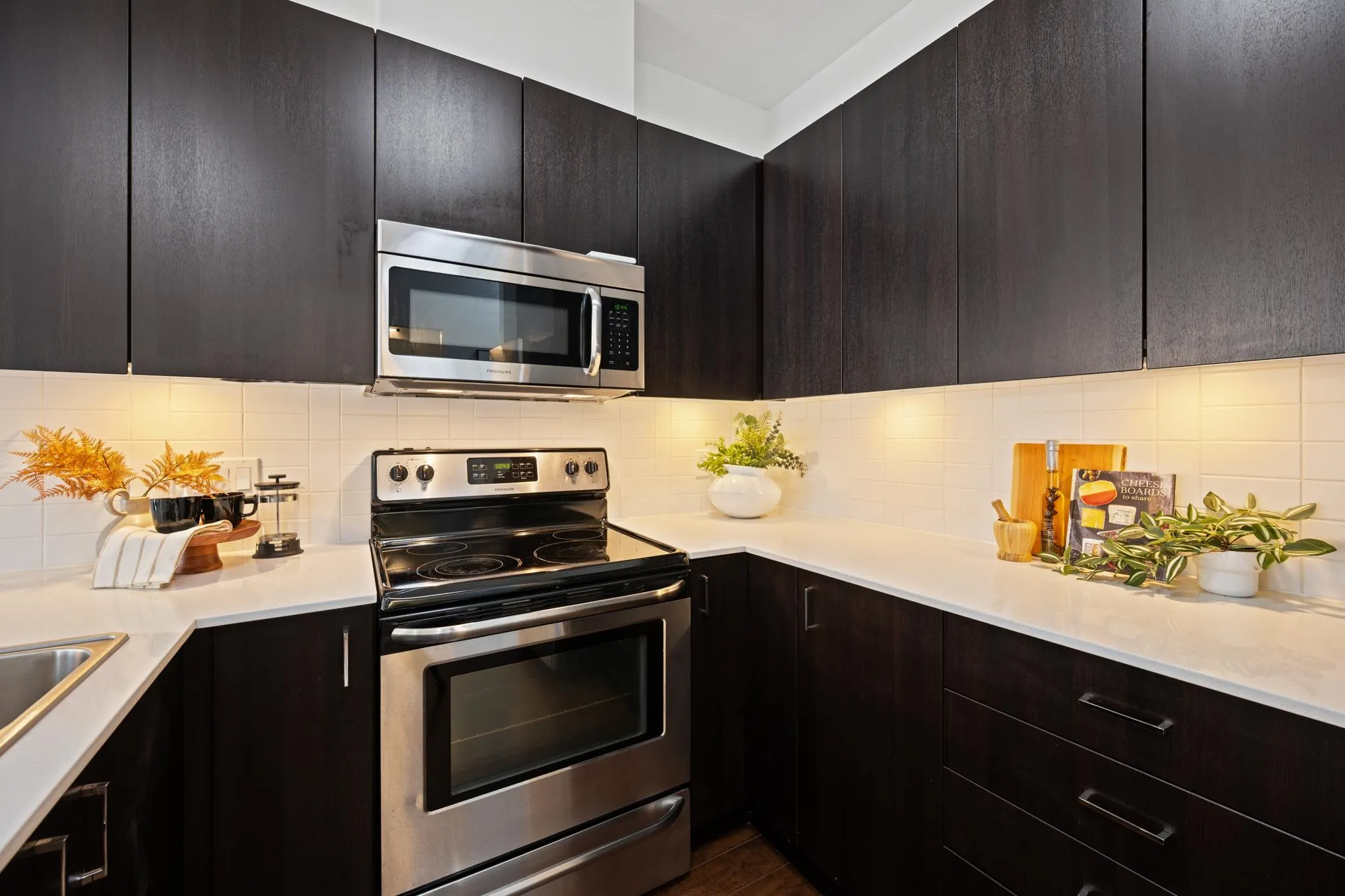 20460 Douglas Crescent #416