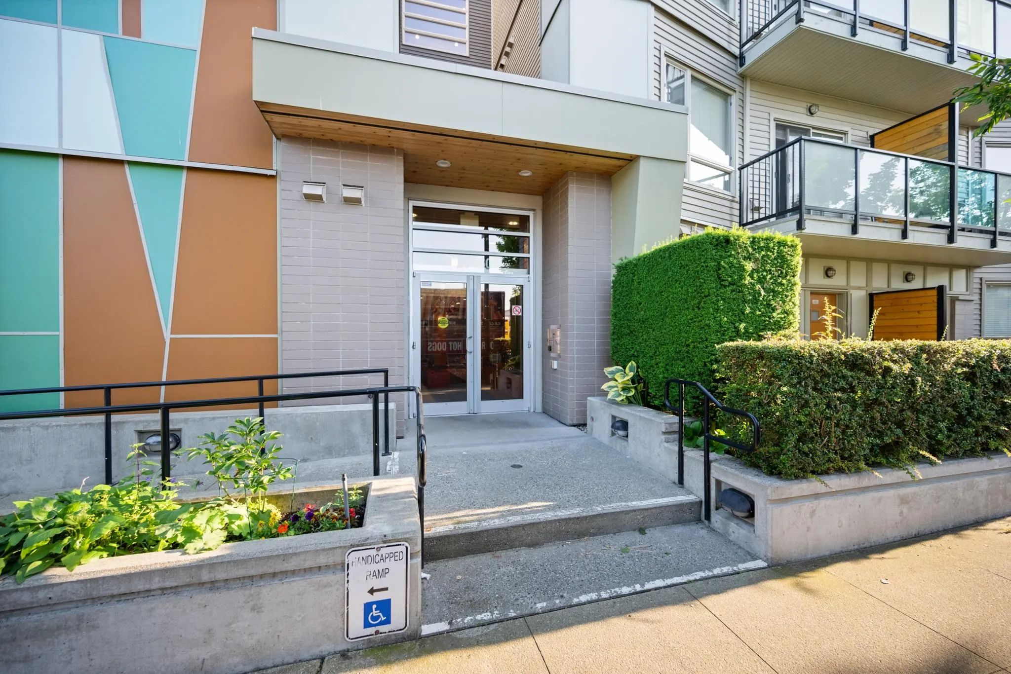 20460 Douglas Crescent #416