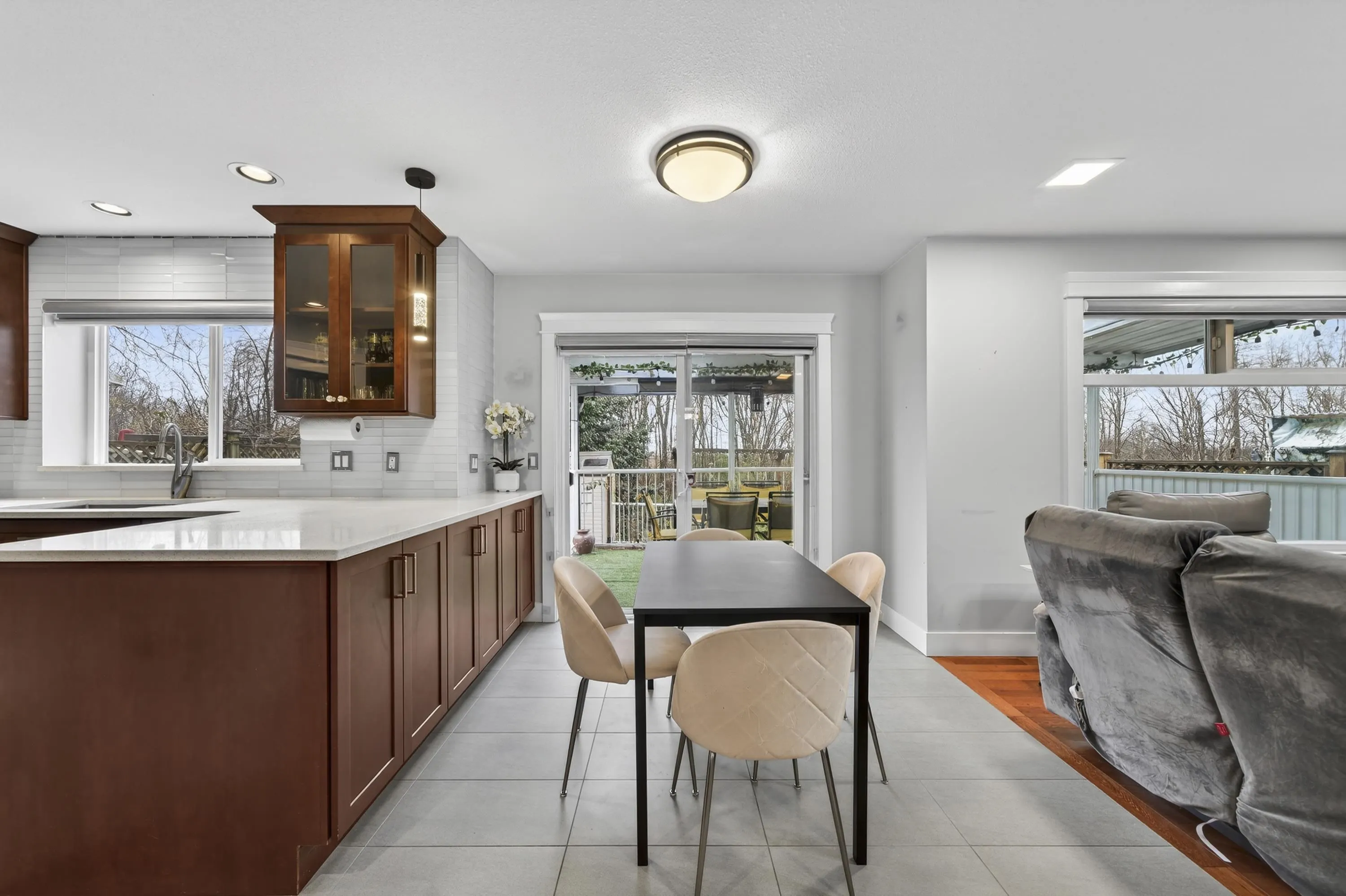5591 Oliver Drive