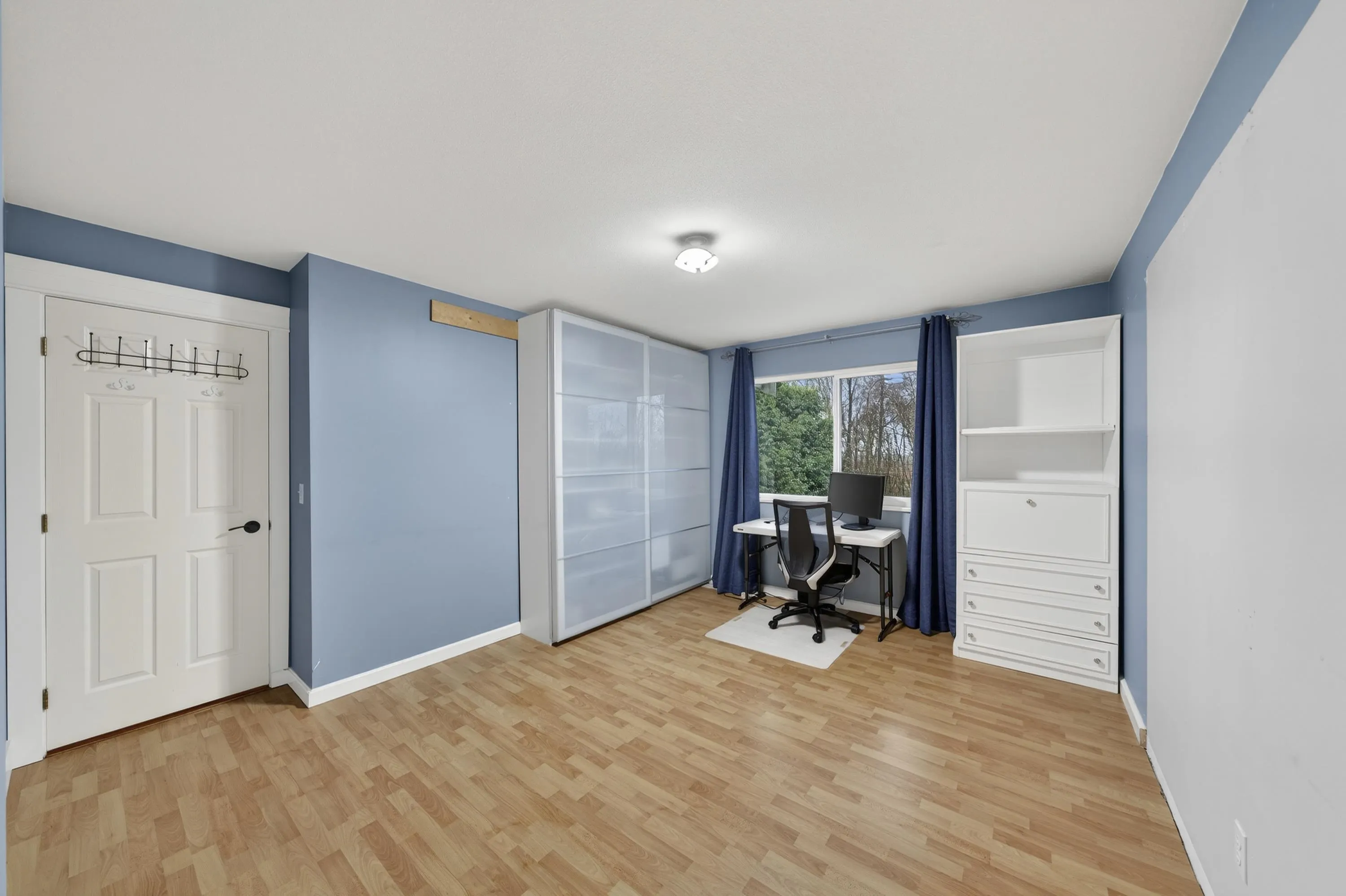 5591 Oliver Drive