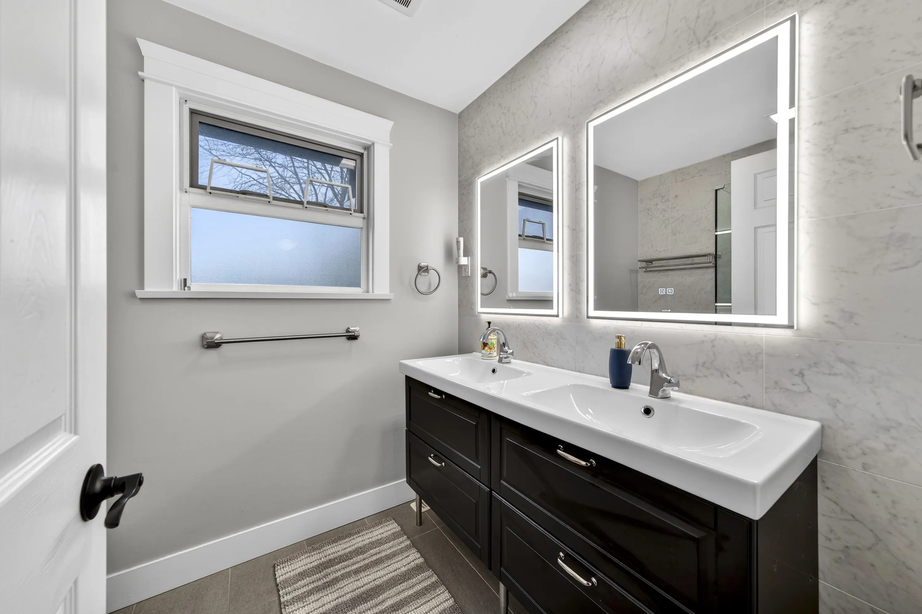 5591 Oliver Drive