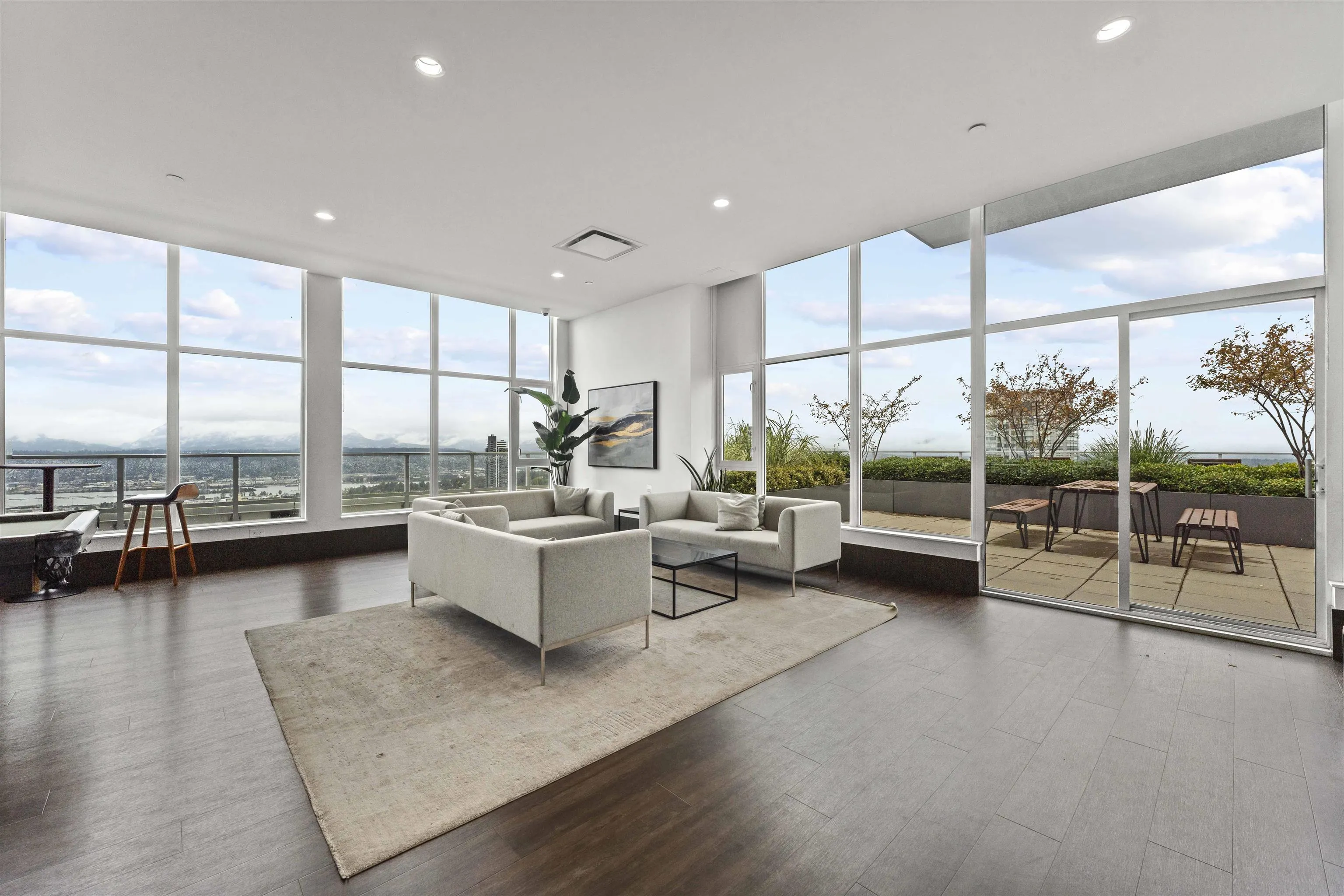 13350 Central Avenue #2109