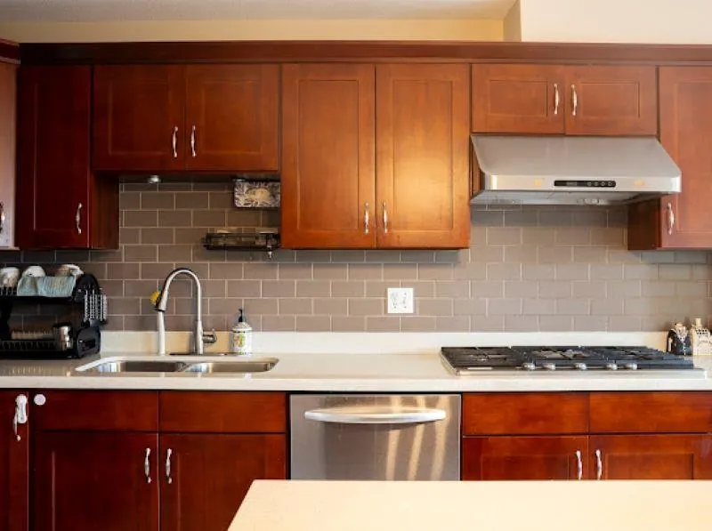 2880 Panorama Drive #103