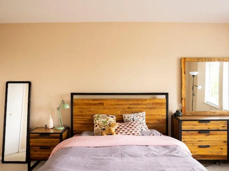 2880 Panorama Drive #103