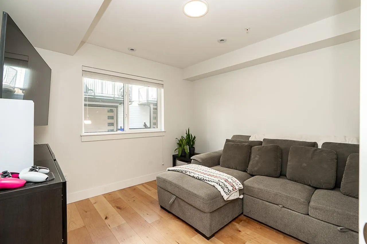 19624 56 Avenue #22
