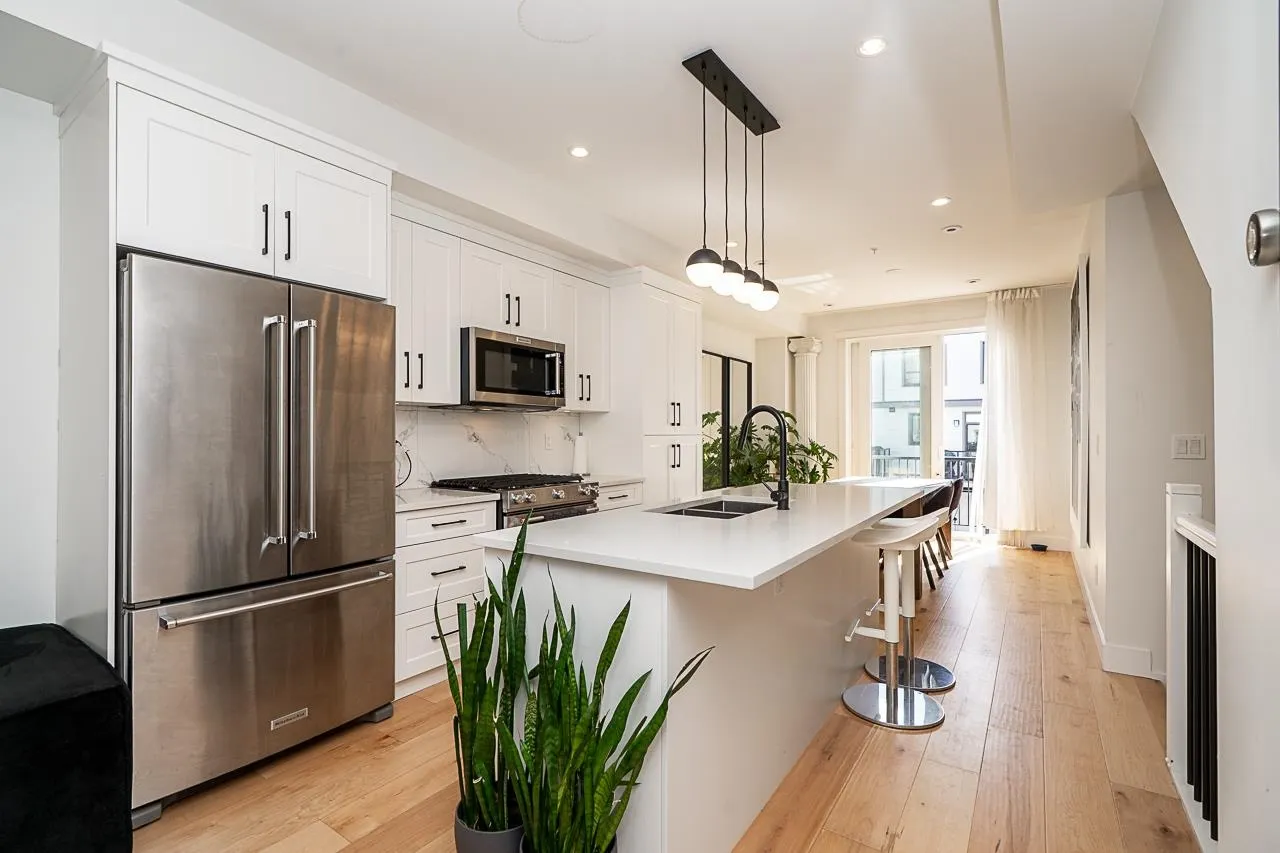 19624 56 Avenue #22