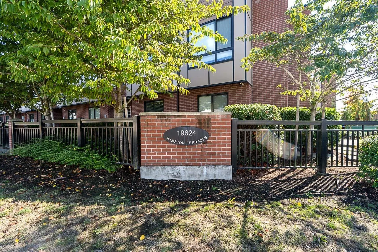 19624 56 Avenue #22
