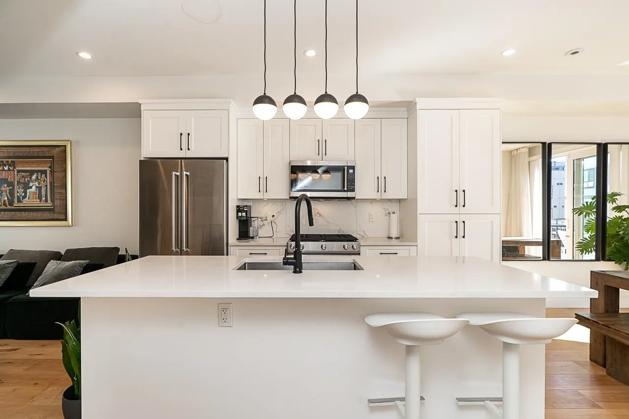 19624 56 Avenue #22