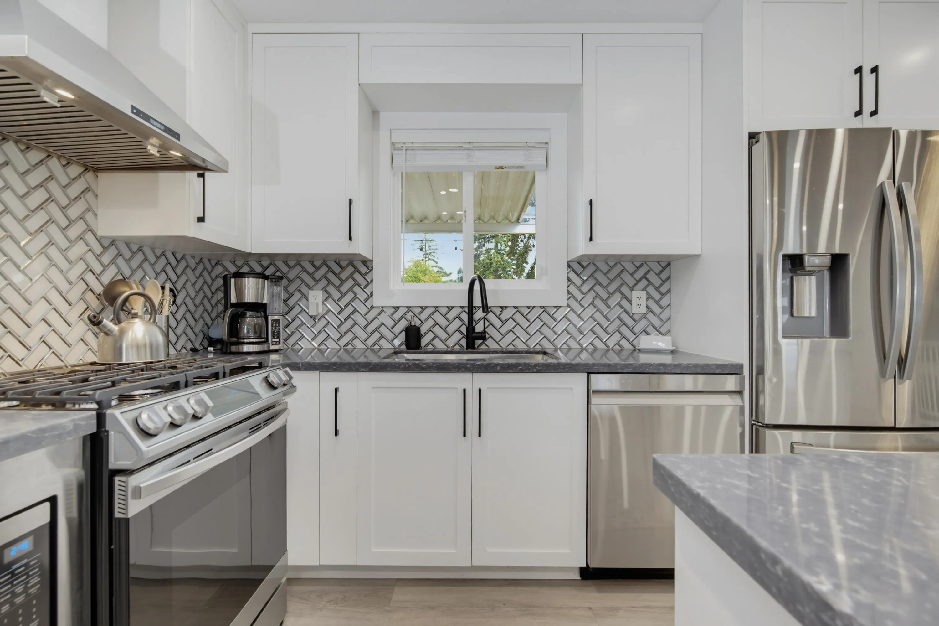 26680 32 Avenue