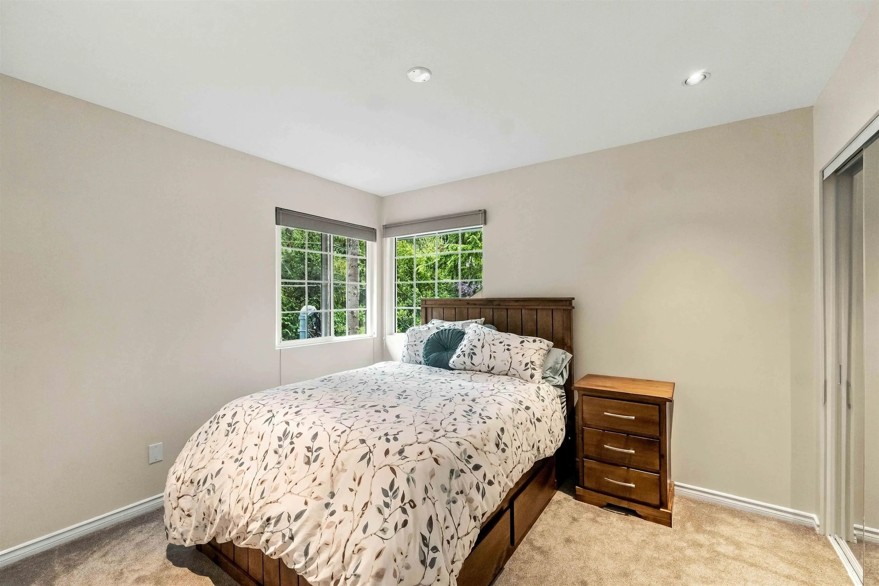13150 Alouette Road
