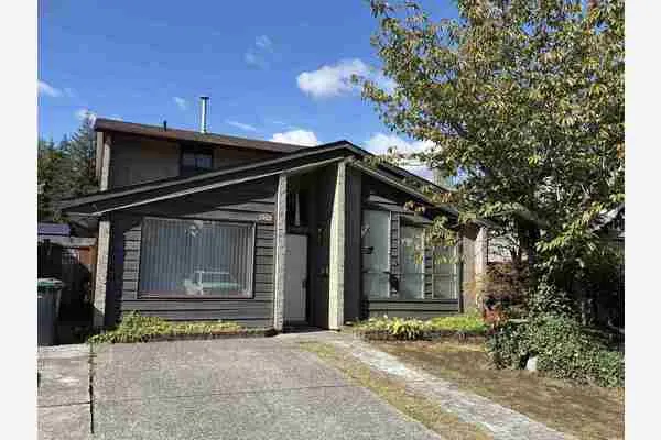 1965 Flynn Crescent