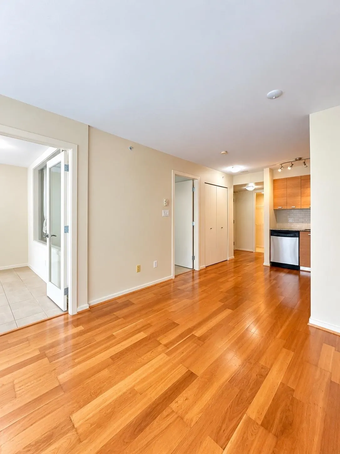 2483 Spruce Street #205