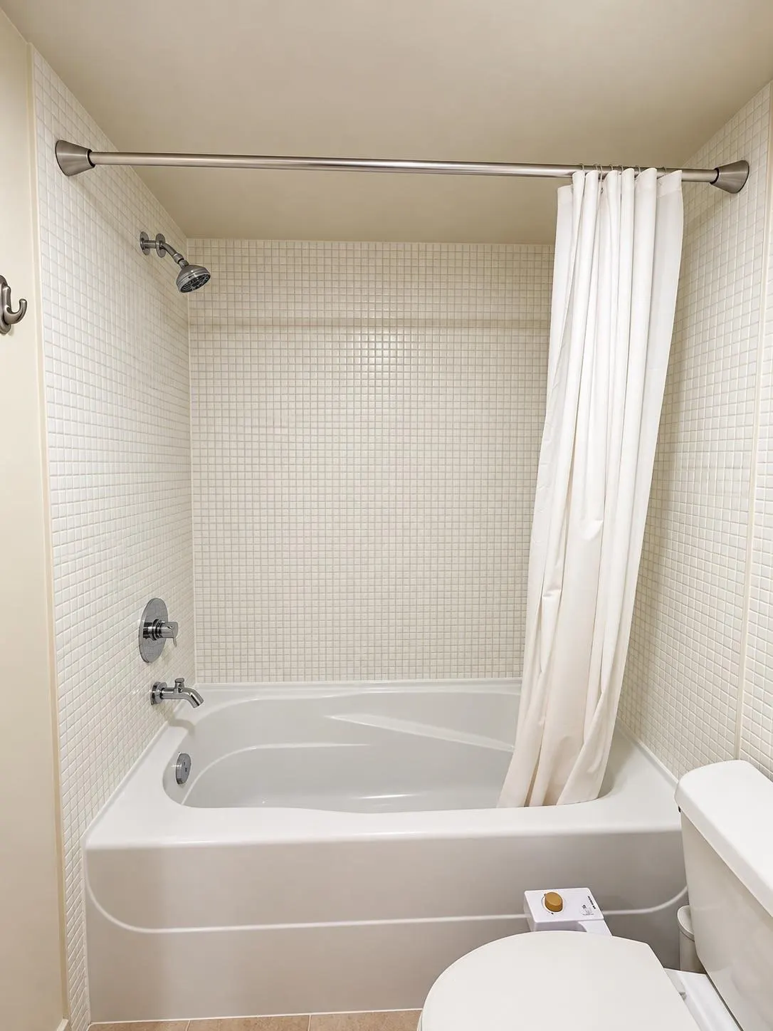2483 Spruce Street #205
