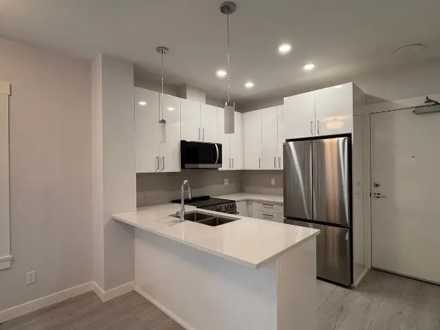 33886 Pine #112