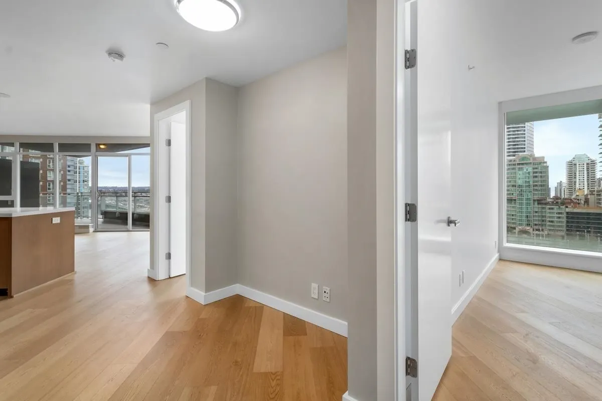 1372 Seymour Street #1801
