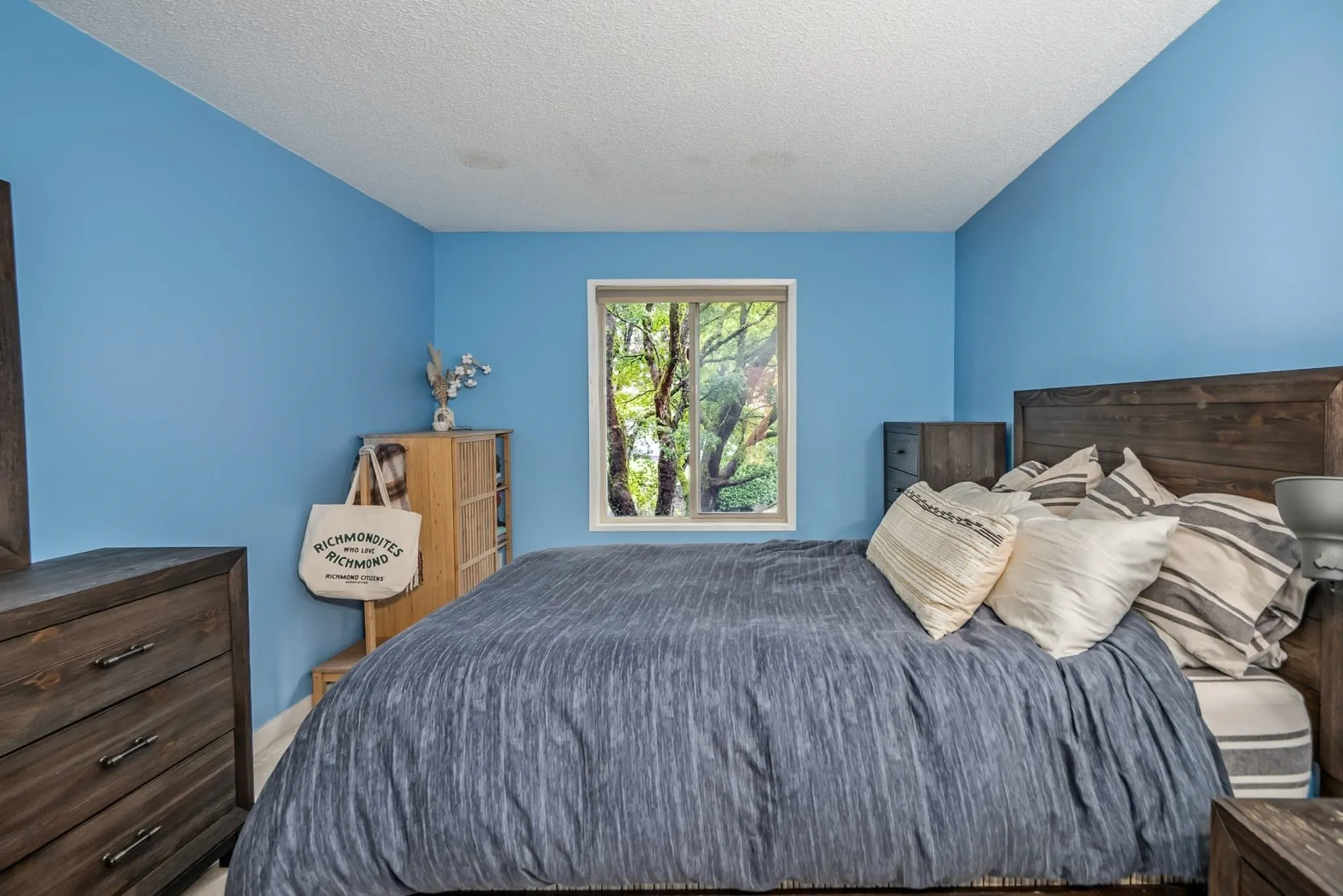 6655 Lynas Lane #111